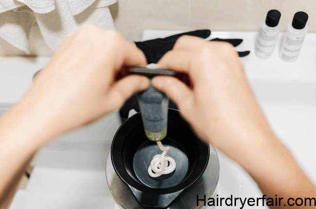 Things To Remember When Dyeing Your Hair at Home 2