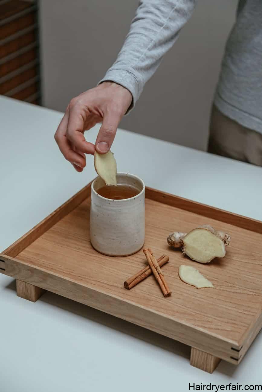 كيف يفيد شاي الزنجبيل لبشرتك وشعرك